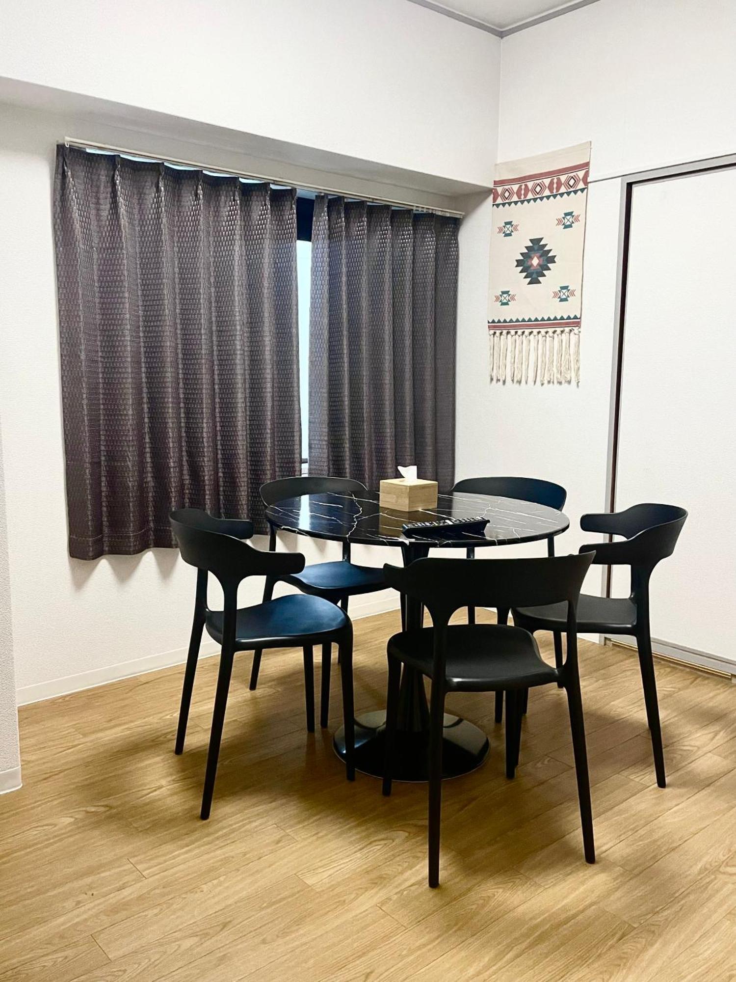 嵐 難波西 民宿 Bed And Breakfast Осака Екстериор снимка